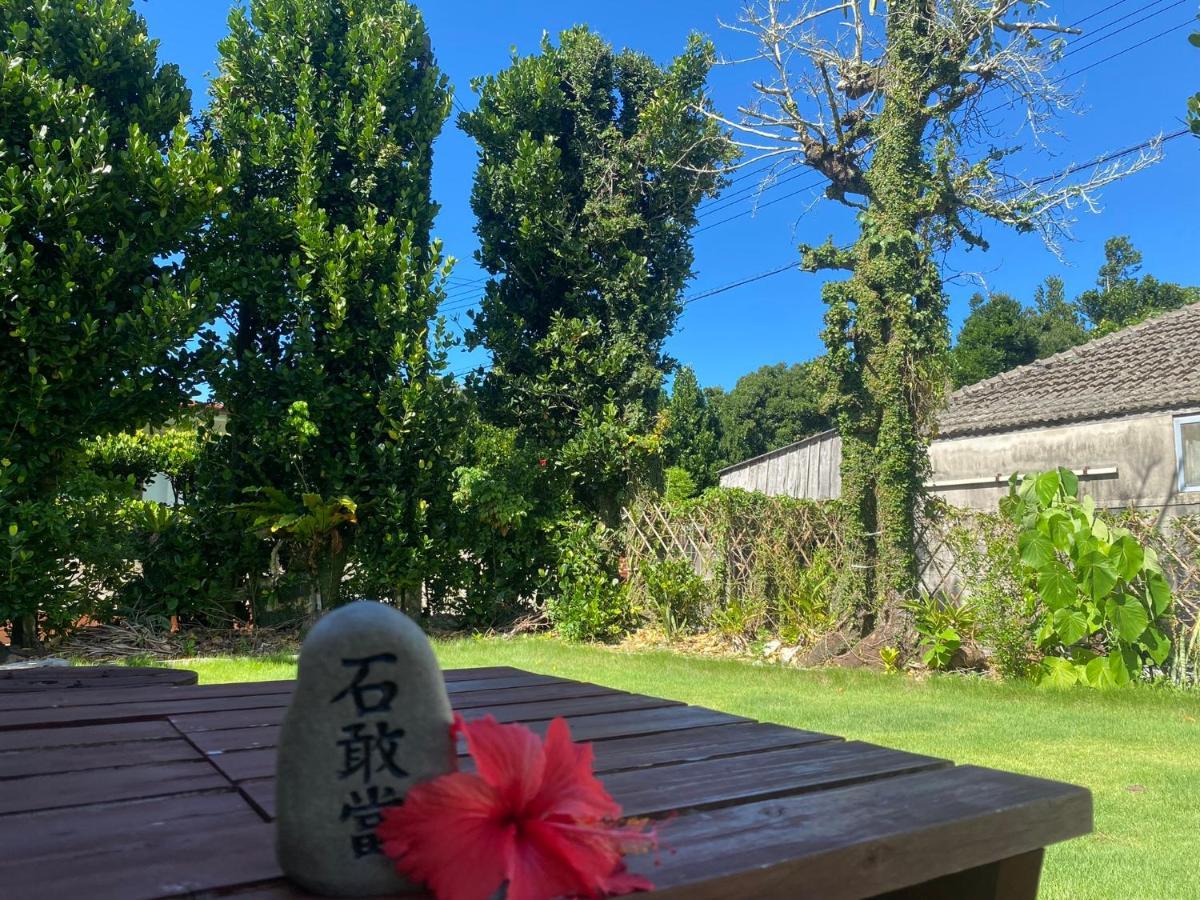 Fukugi Inn Nakijin Buitenkant foto
